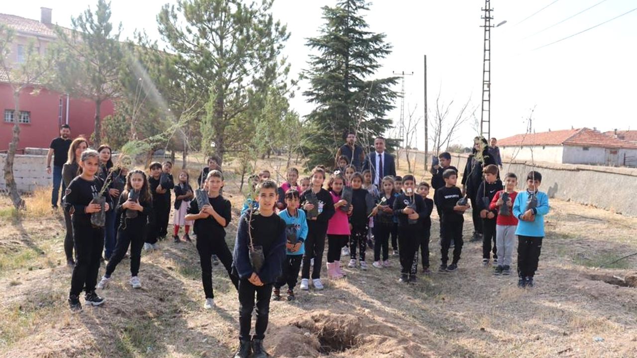 Kırşehir'de Çevre Kahramanı Çocuklar Projesi