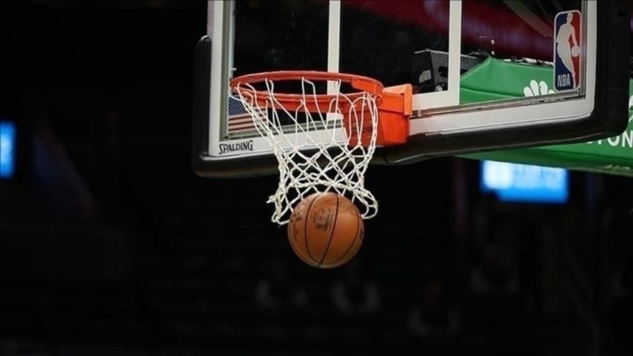 NBA'de Clippers Rockets'ın Galibiyet Serisine Noktayı Koydu!