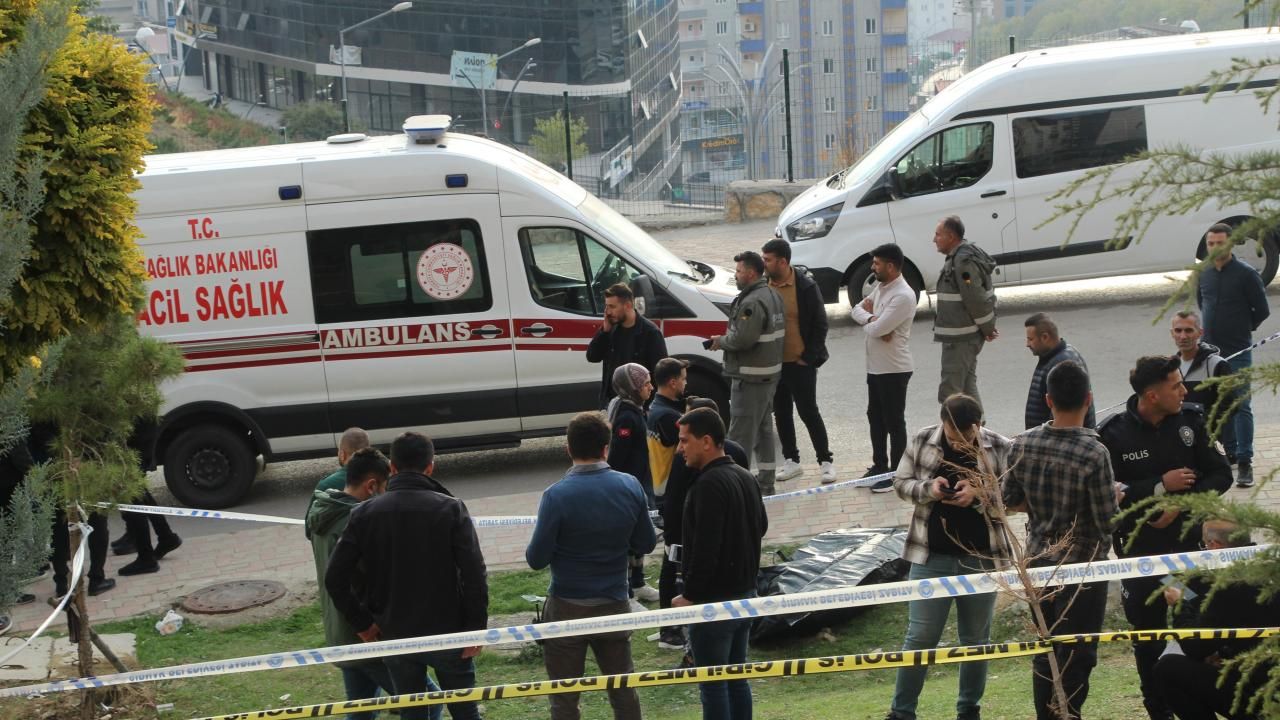 Şırnak'ta, Yangında Yaralanan 3 Çocuğun Tedavisi Sürüyor
