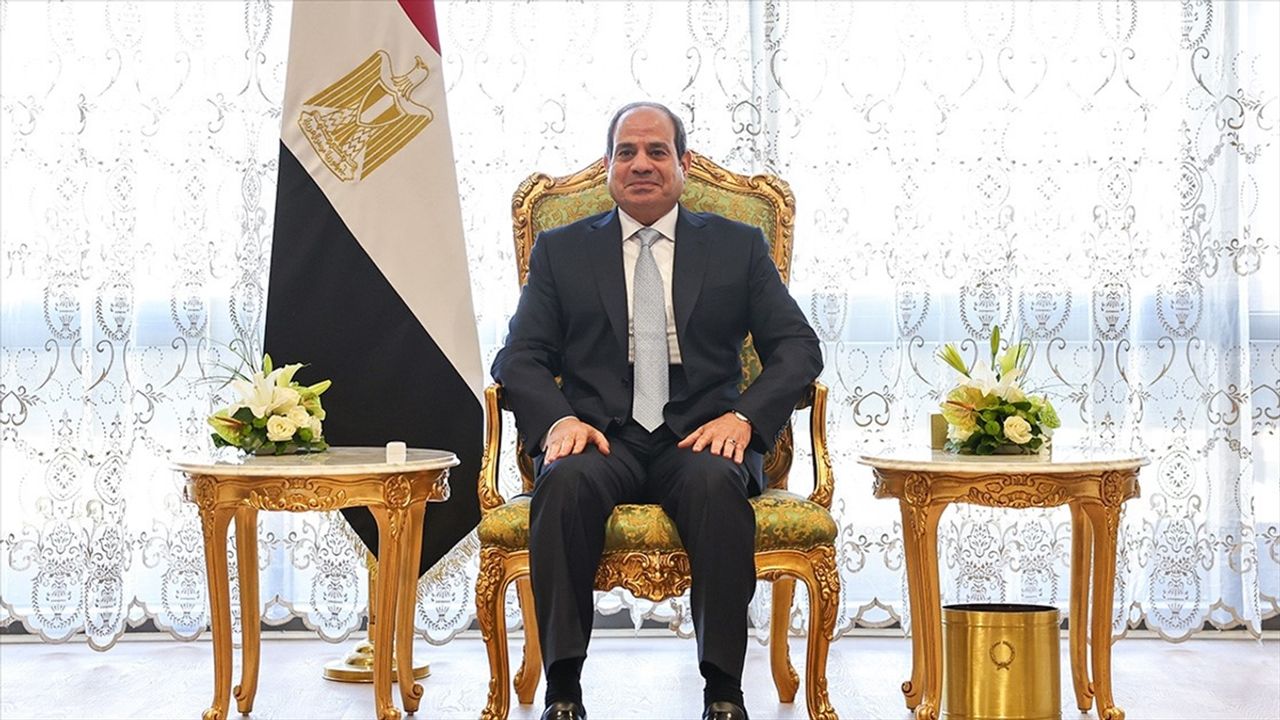 Mısır'da Sisi Yeniden Cumhurbaşkanı Seçildi