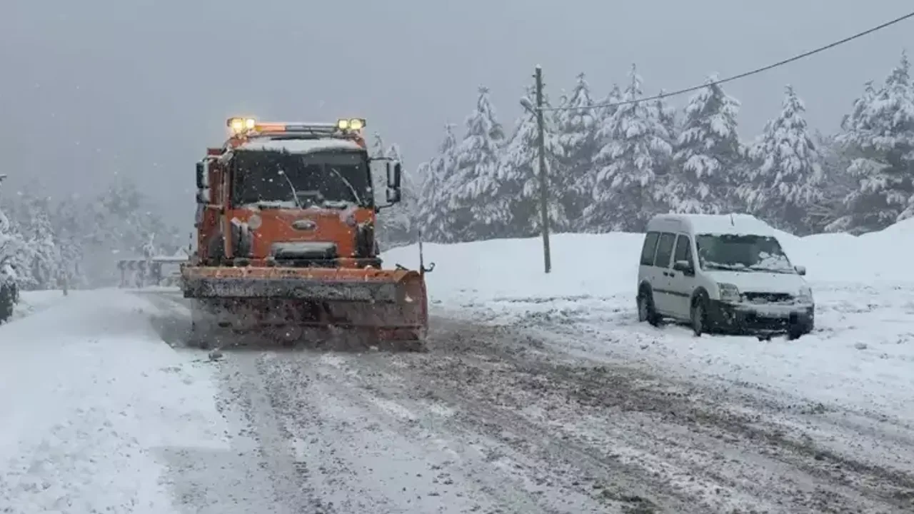 Karabük'te Kar Yağışı Etkisini Gösterdi