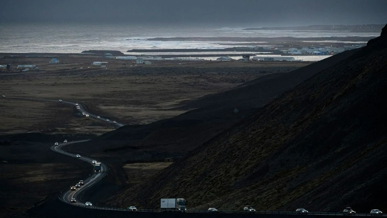 İzlanda'nın Patlamayan Volkanının Gizemi