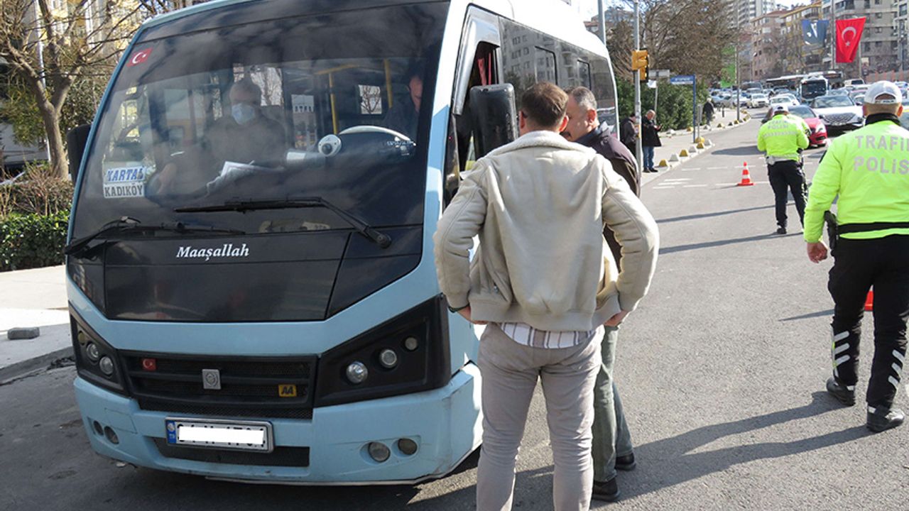 Kadıköy’de Minibüs Şoförlerine Ceza Yağdı