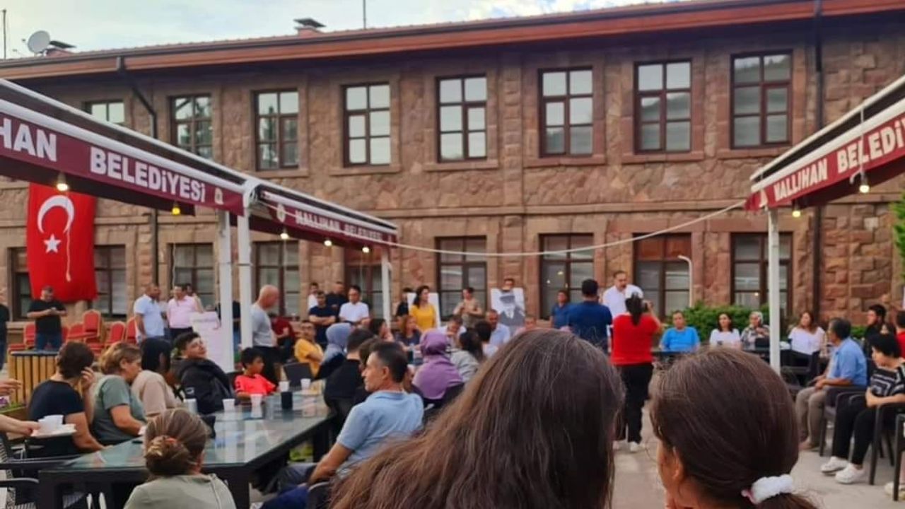 Nallıhan Belediye Başkanı Ertunç Güngör, Gençlerle Buluştu - Ankara'dan Son Dakika; Ekonomi, Finans ve İş Dünyası Haberleri