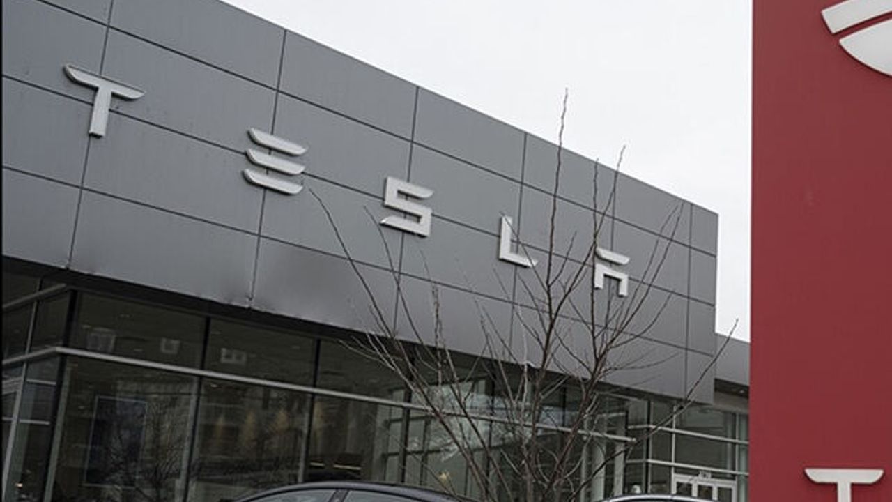 Tesla, Kaliforniya Eyalet Yönetimine Karşı Dava Açtı