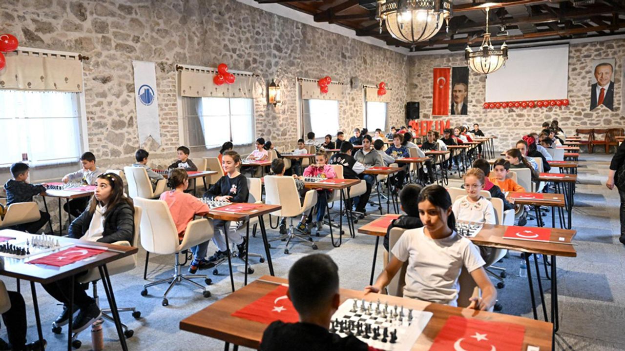 Altındağ’da Cumhuriyet Coşkusu Satranç Turnuvasıyla Sürdü