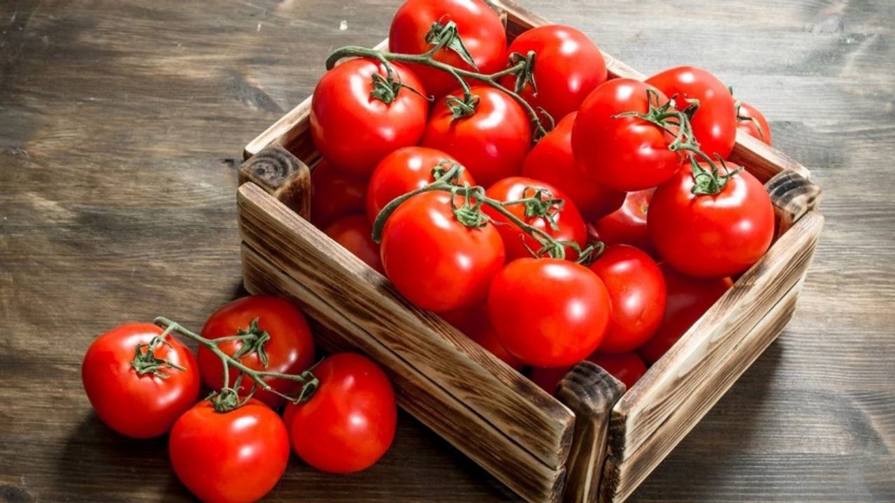 Domatesi Taze Tutmanın Pratik Yöntemleri Nelerdir?