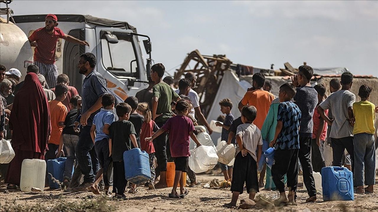 Gazze’de Felaketin Boyutu Büyüyor: Çöp, Lağım ve Susuzluk İç İçe