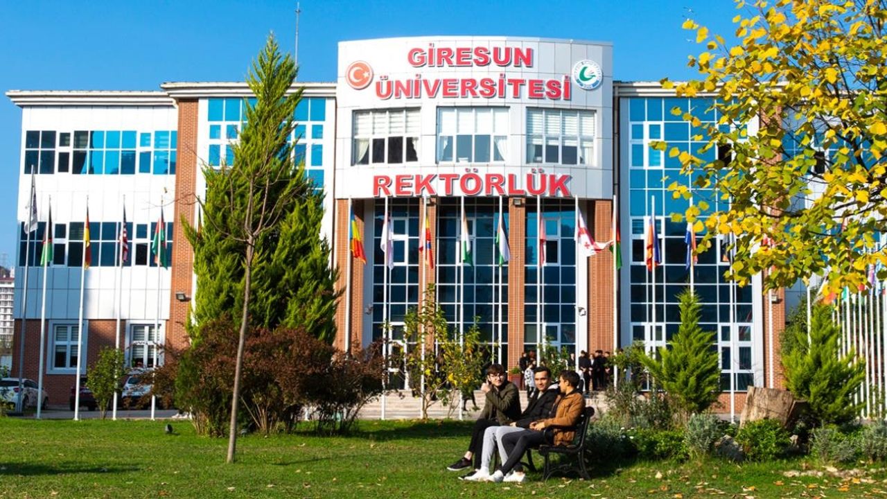 Giresun Üniversitesi 23 Akademisyen Alıyor: Son Gün 11 Kasım