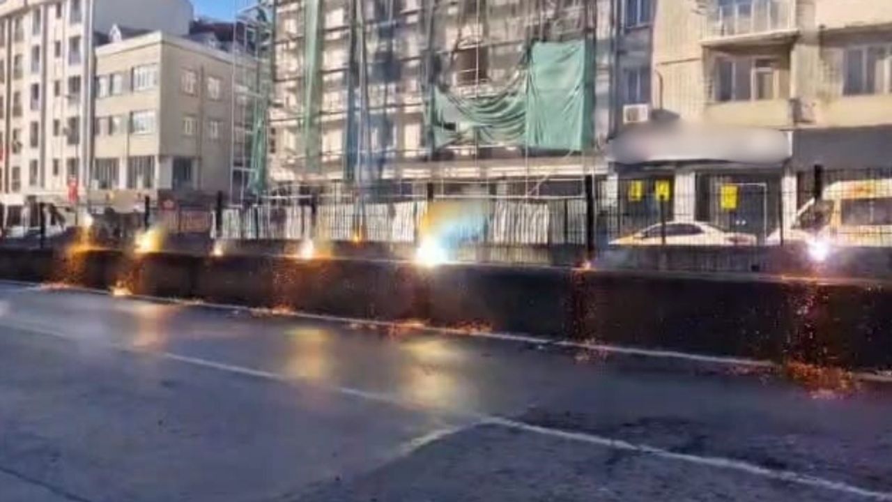 İstanbul Bayrampaşa’da Elektrik Hattı Alev Aldı