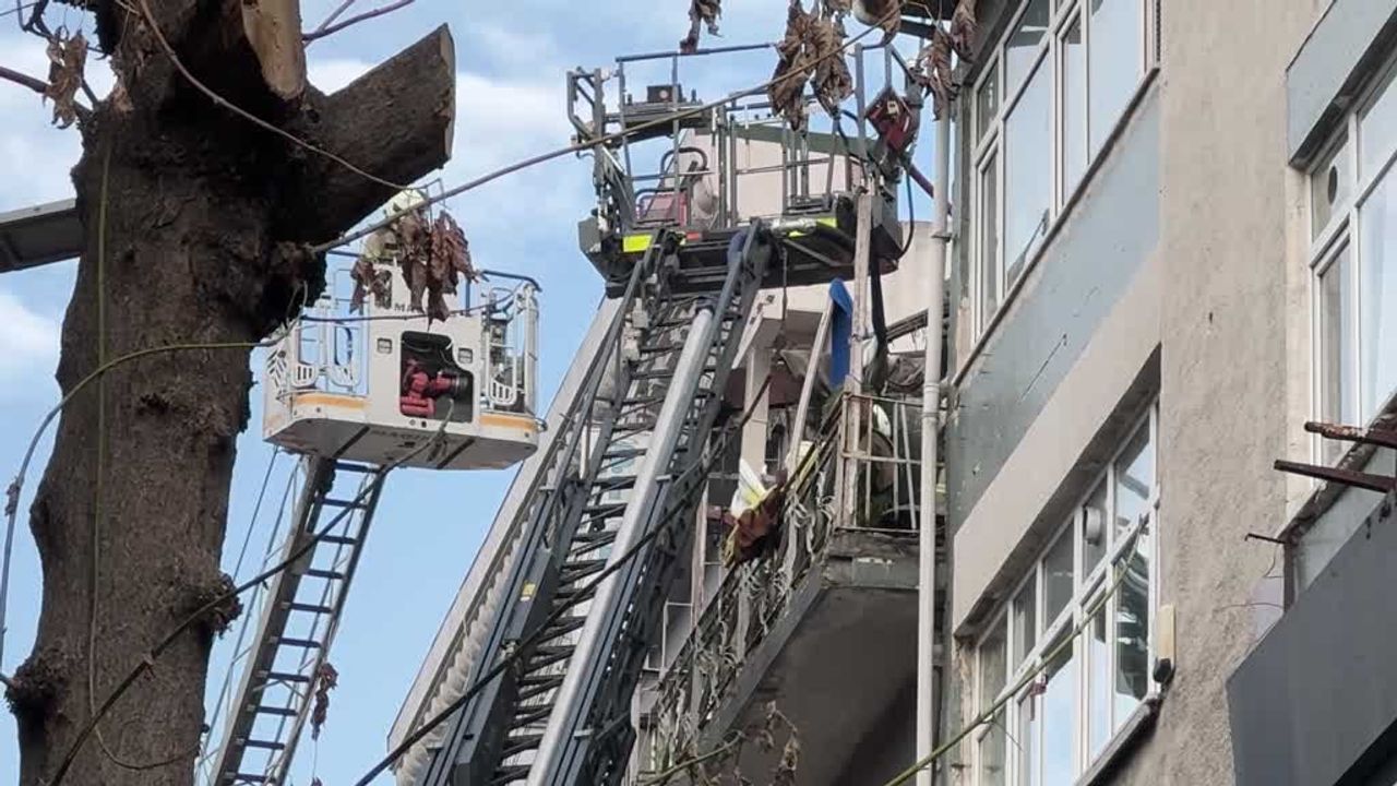 İstanbul Şişli’de 4 Katlı Binada Yangın: 1 Kişi Öldü