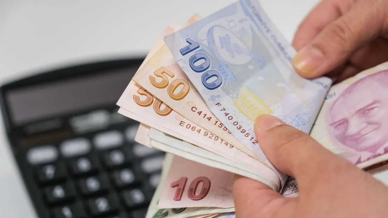 Mevduat Faizleri Neden Düşüyor? 2 Milyon TL’nin 32 Günlük Getirisi Ne Kadar Oldu?