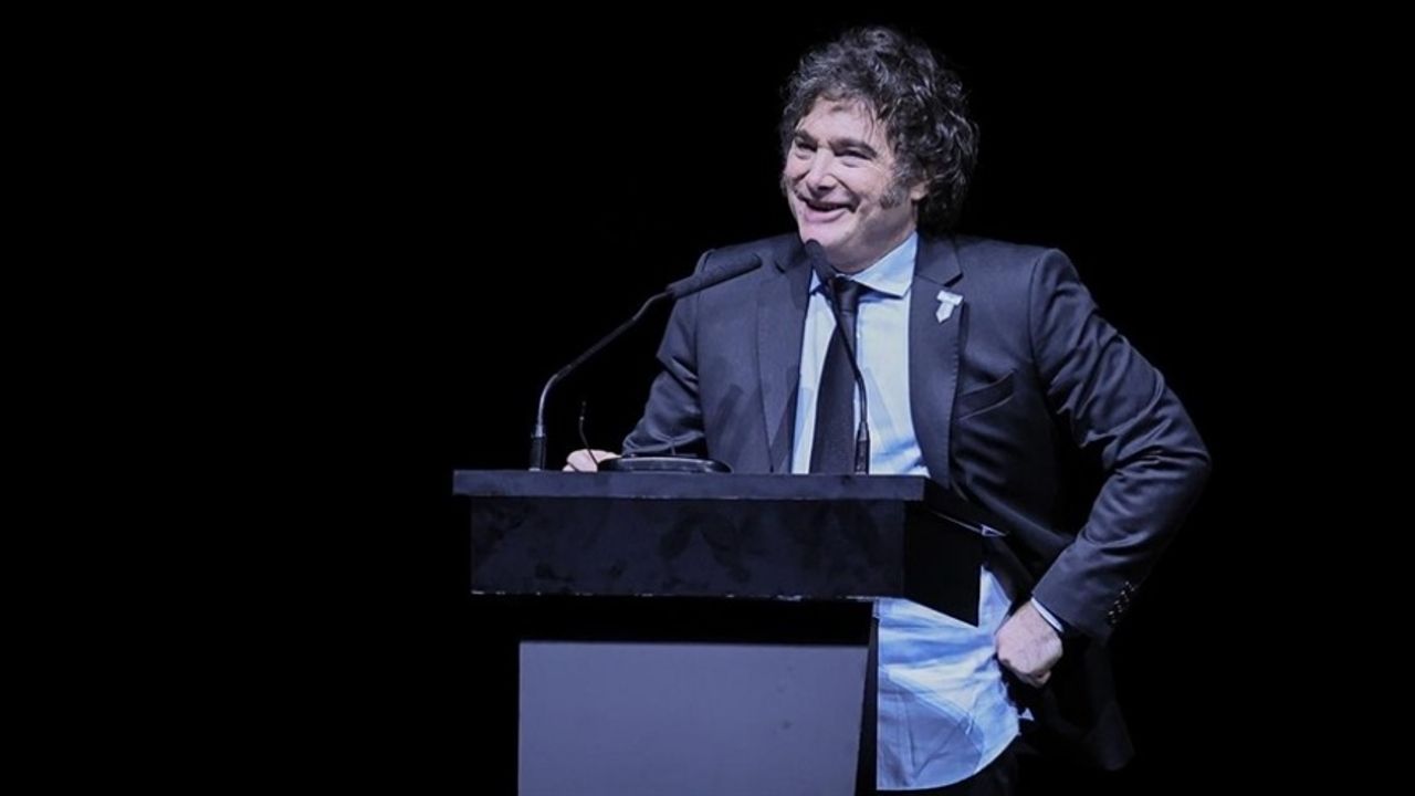 Milei’nin Partisi Arjantin Seçimlerini Kazandı