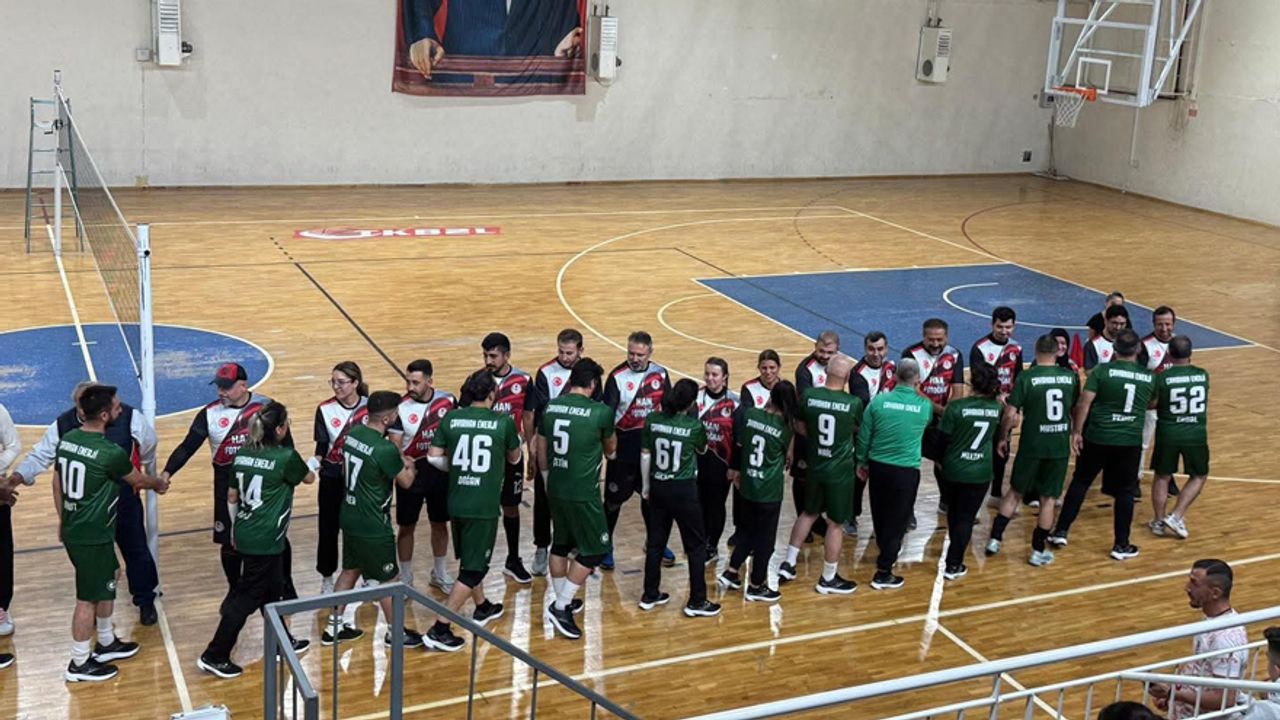 Nallıhan’da Voleybol Heyecanı Kurumları Buluşturdu