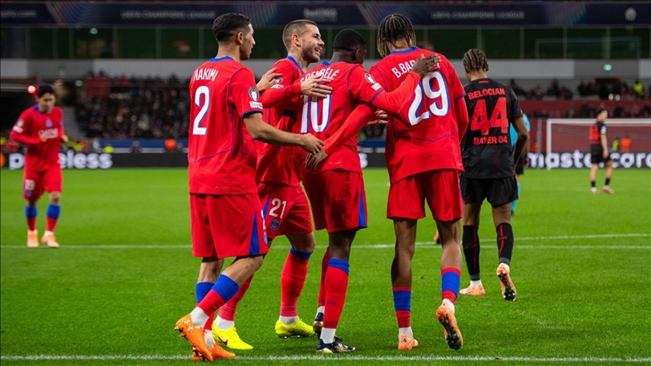 PSG, Hem Sahada Hem Kasada Tarih Yazdı