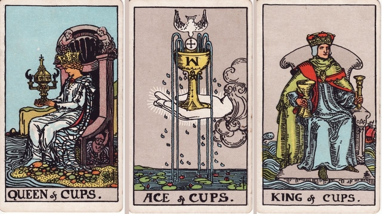 Tarot Kupa Kartları Ne Anlatır? Duygular ve Aşk