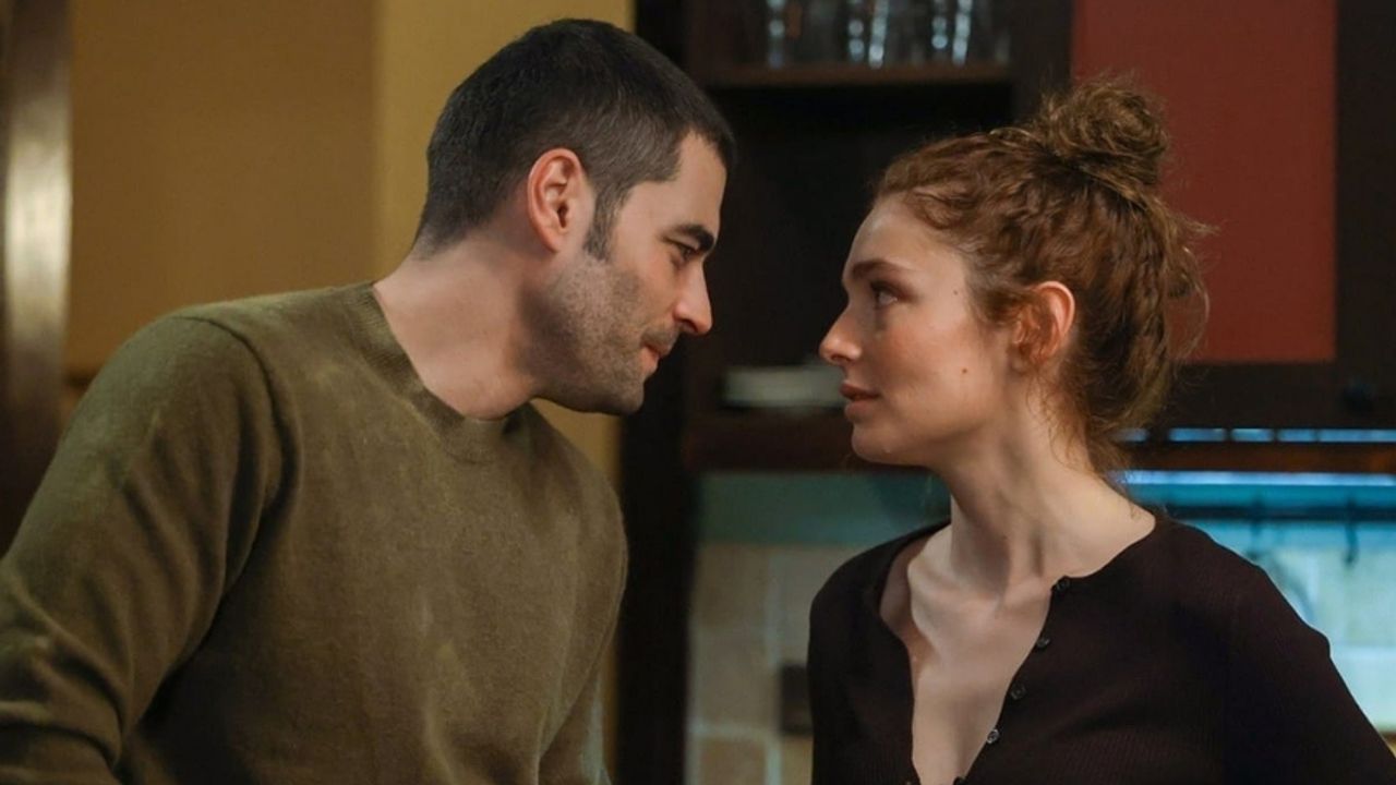 ‘Veliaht’ İzlenme Rekoru Kırdı, ‘Halef’ Zirveye Göz Kırptı