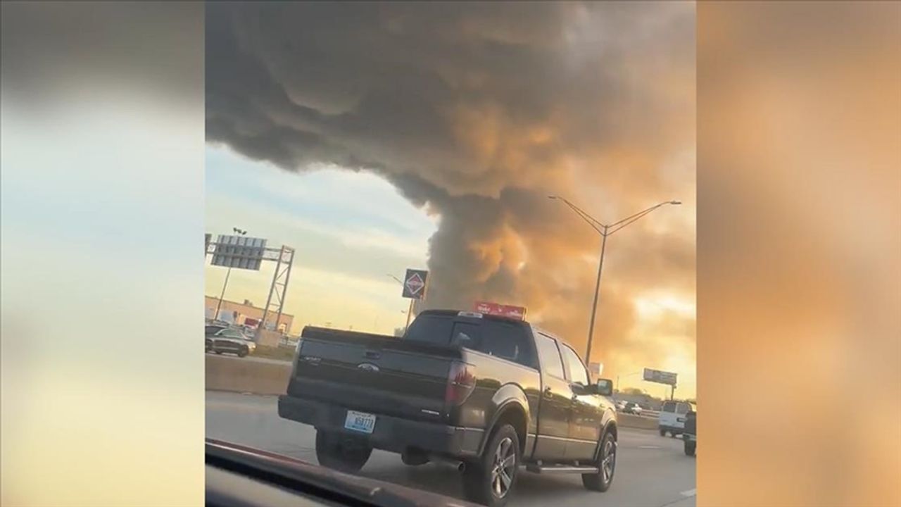 Louisville’de Kargo Uçağı Yere Çakıldı! Ölü ve Yaralılar Var