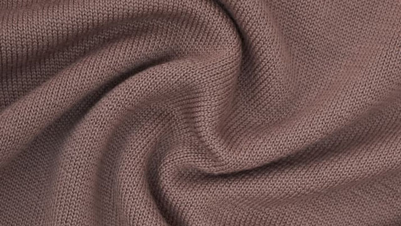 Akrilik Kumaş Nedir? Akrilik Kumaş Hakkında Merak Edilenler