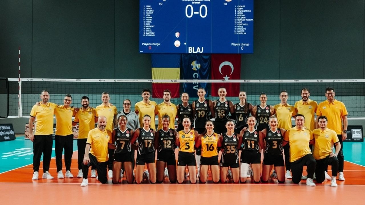 CEV Şampiyonlar Ligi’nde VakıfBank’tan İkide İki!