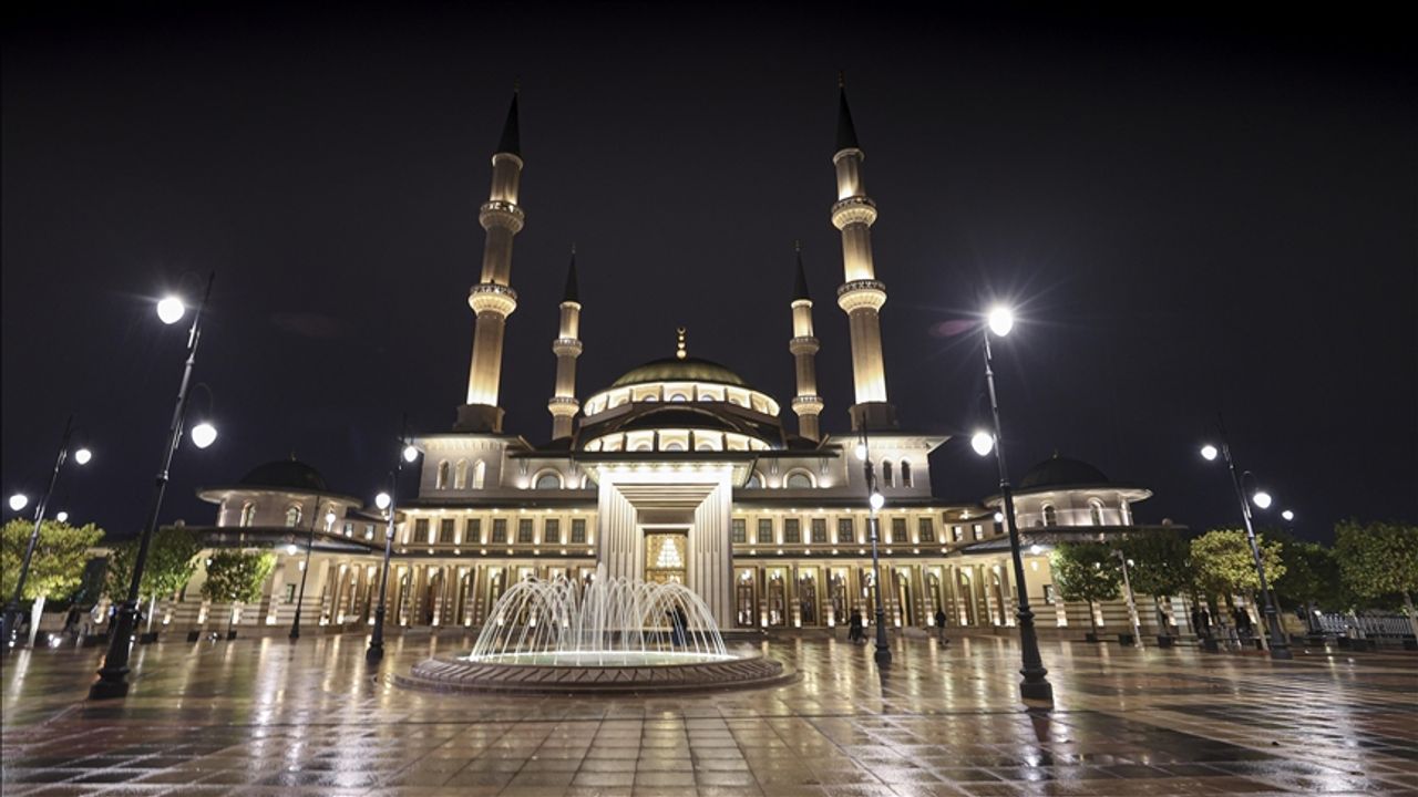 Beştepe Millet Camisi Regaip Gecesi’ne Hazırlanıyor