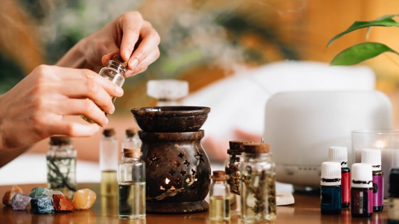 Evde Buhurdanlık Yağı Nasıl Hazırlanır?