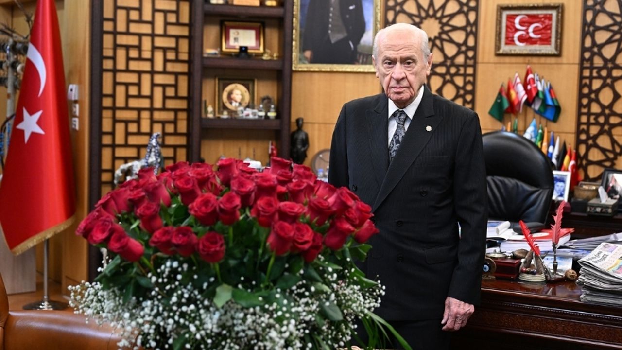 Cumhurbaşkanı Erdoğan'dan MHP Lideri Bahçeli’ye Yeni Yıl ve Doğum Günü Tebriği