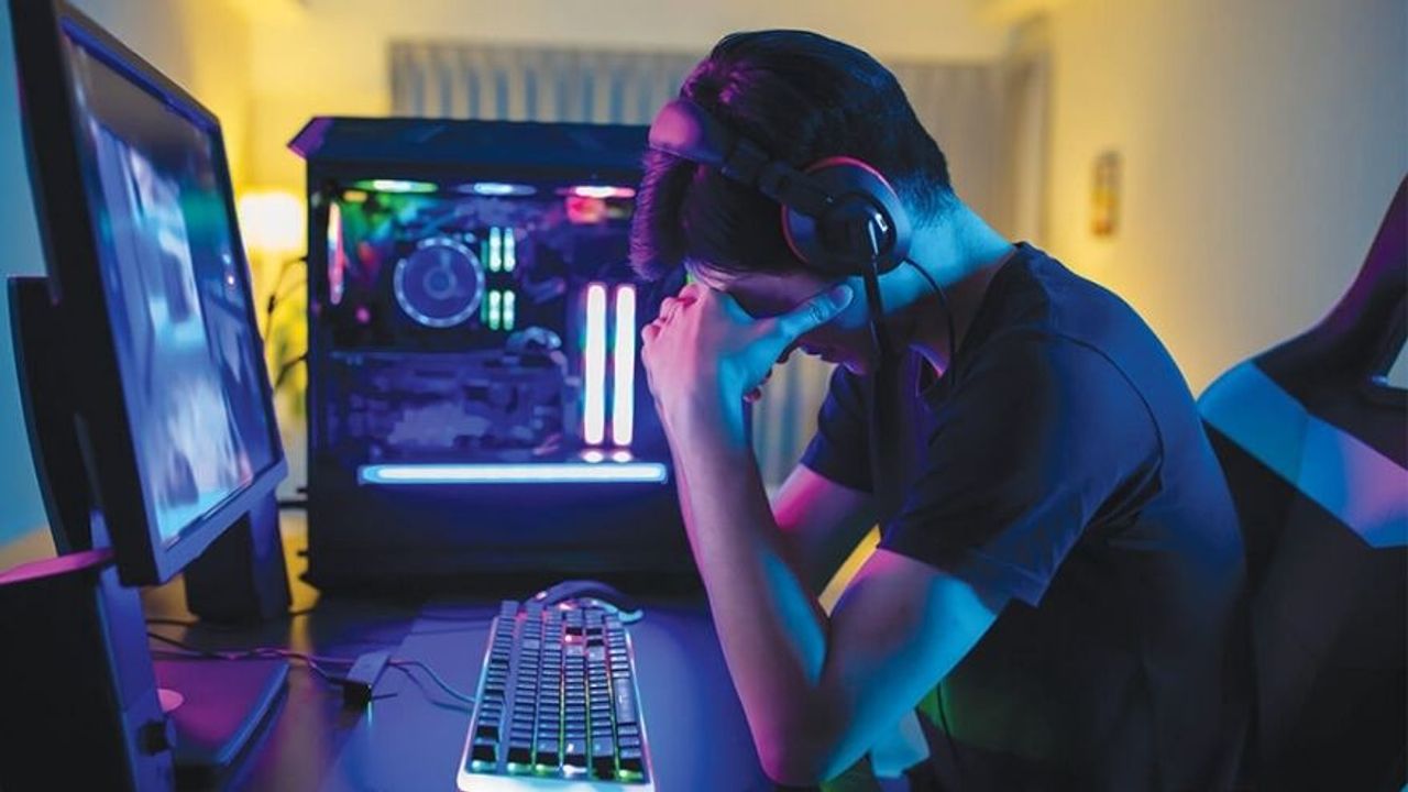 Dijital Oyun Bağımlılığı Nedir? Belirtileri ve Çözüm Yolları