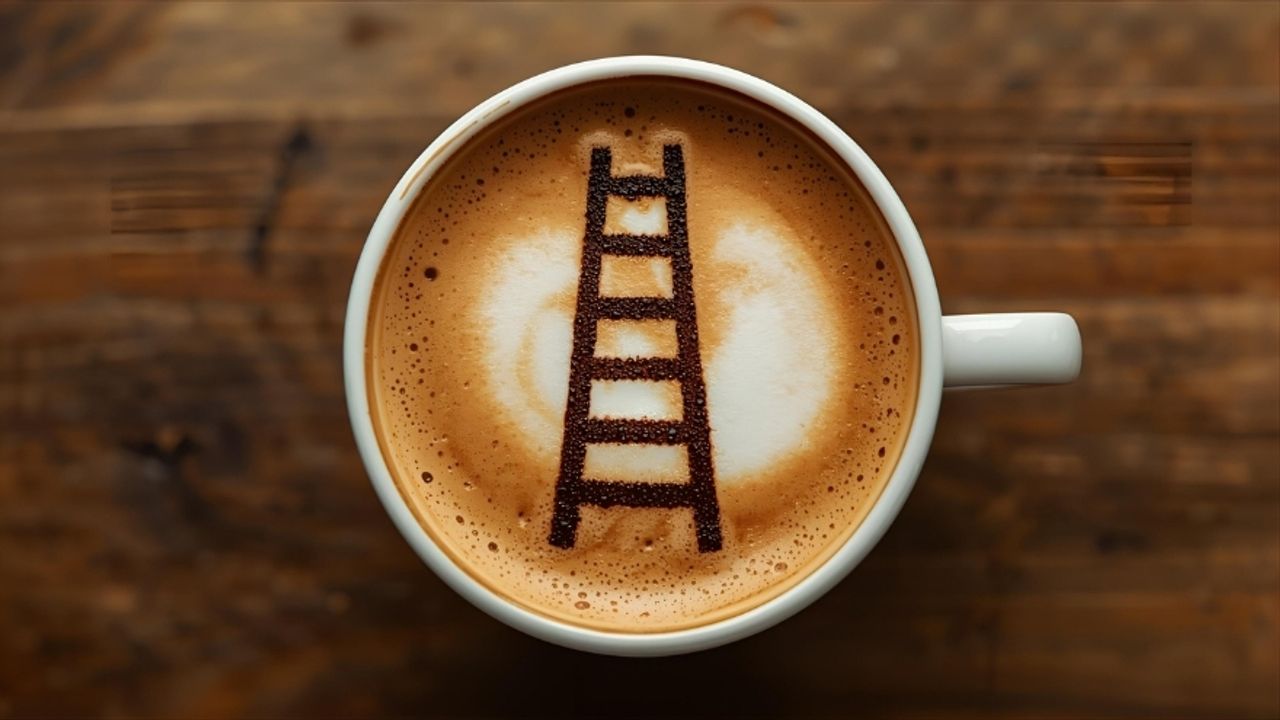 Falda Merdiven Görmek Ne Anlama Gelir?