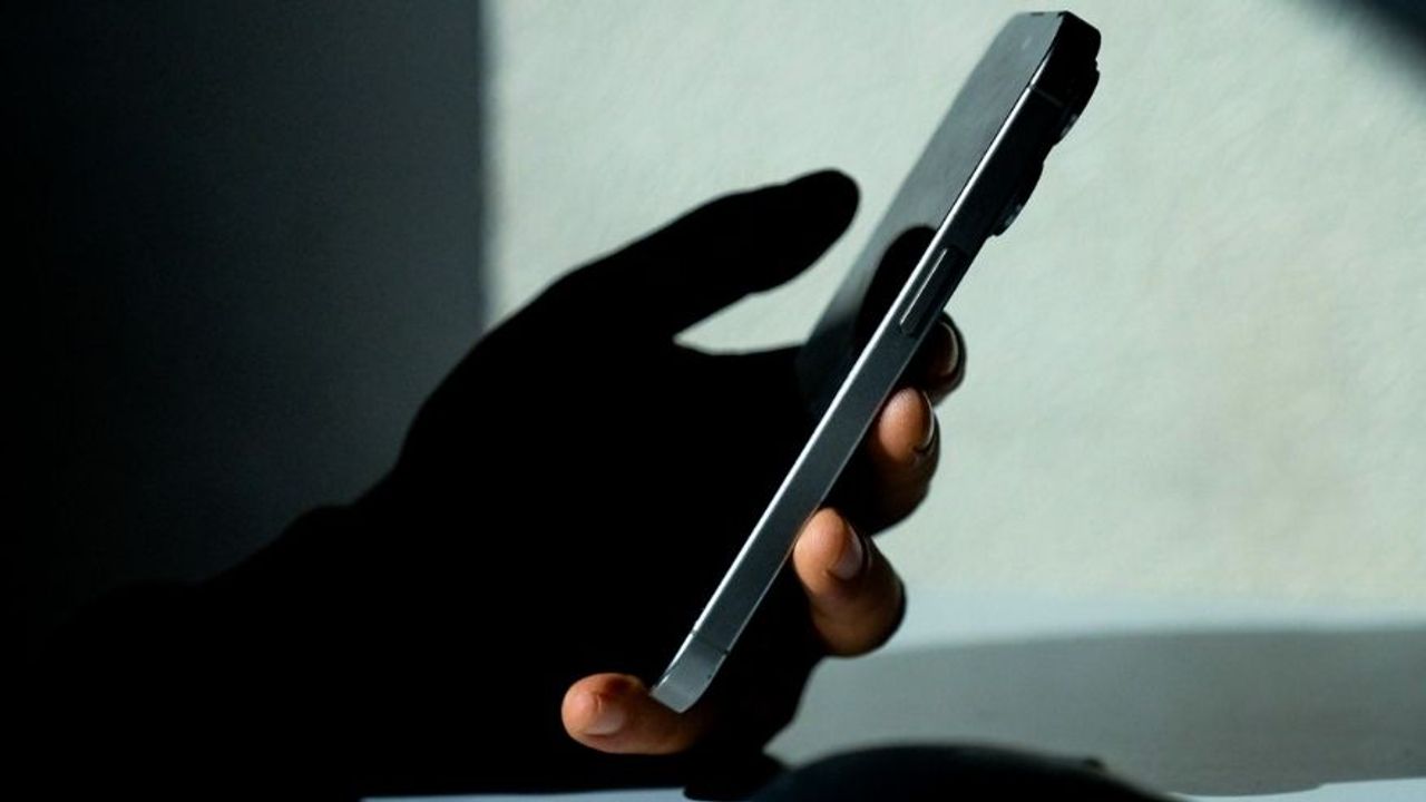 Gençlerde Beyin Çürümesi Artıyor: Uzmanlar Uyardı