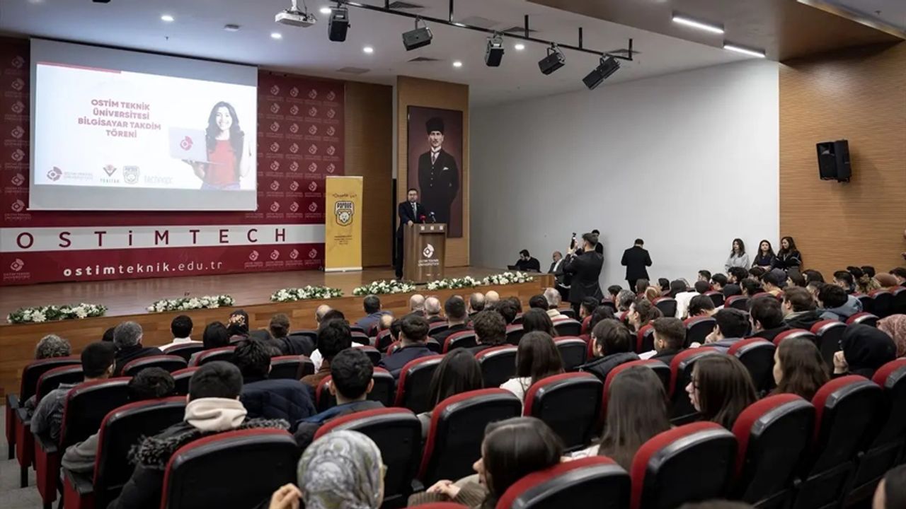 OSTİM Teknik’te Yerli Hamle: 1280 Öğrenciye PARDUS’lu Bilgisayar