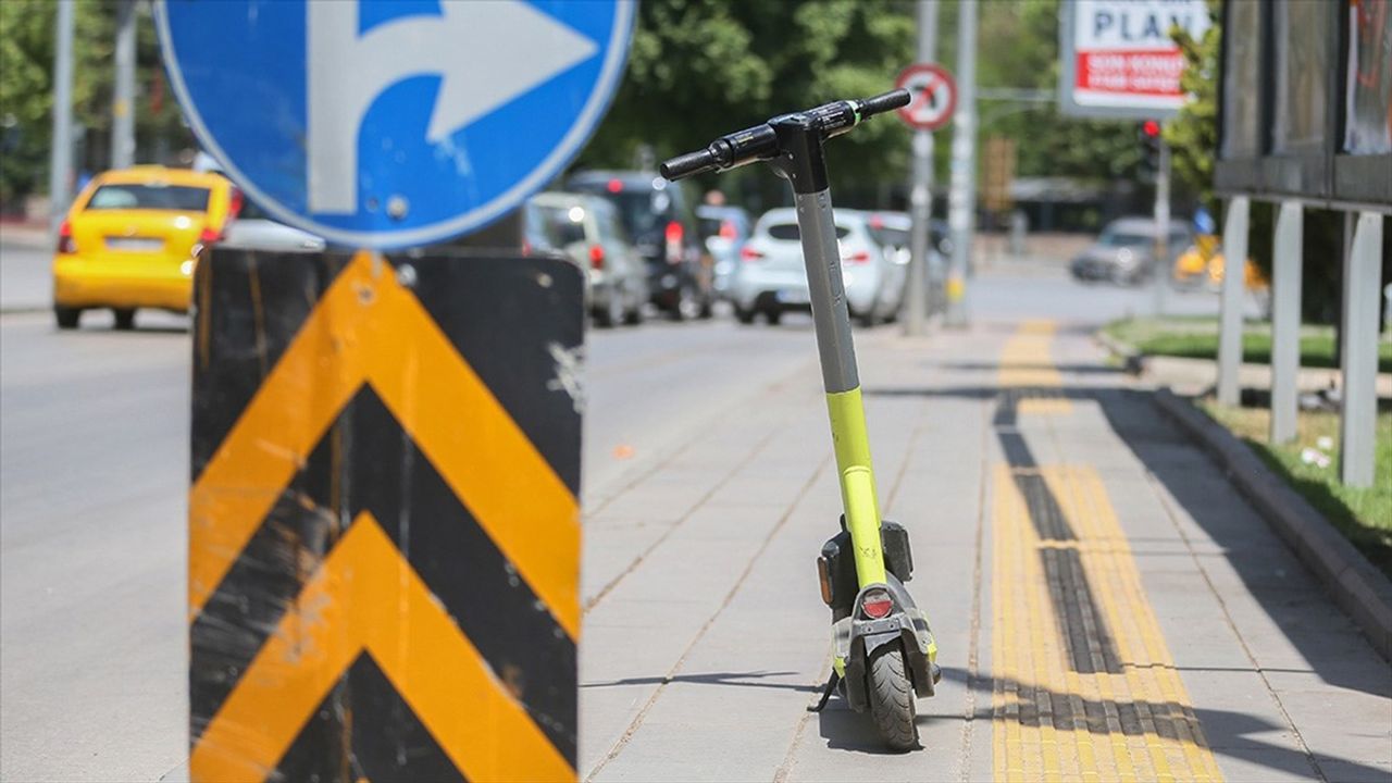 Elektrikli Skuterlerde Plaka Zorunluluğu Tartışması Gündemde