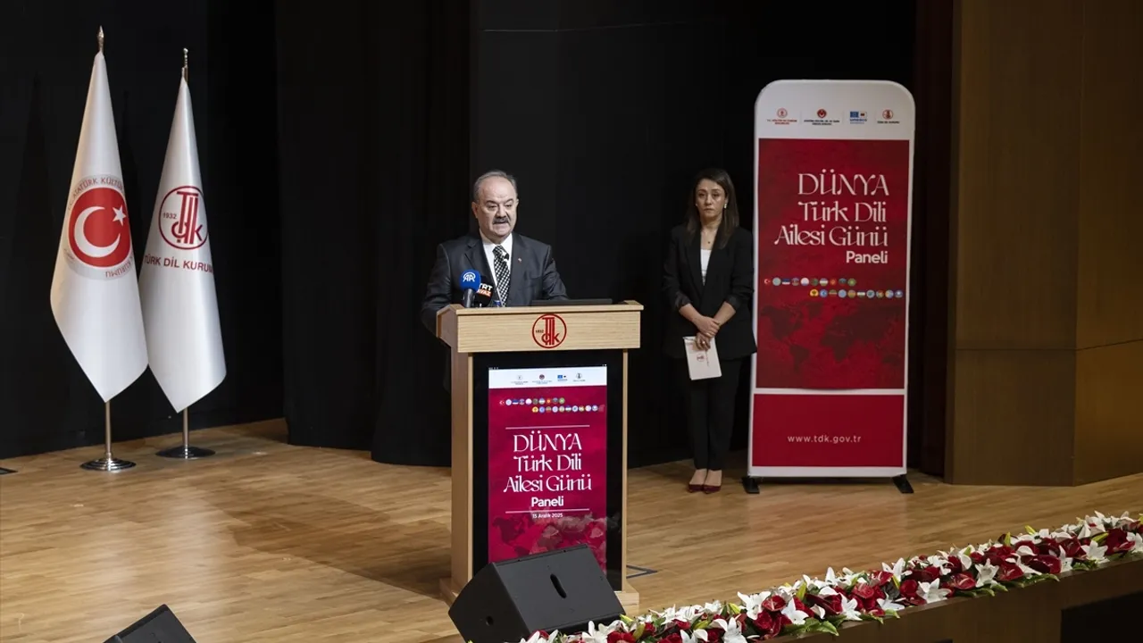Türk Dilinin Geleceği Başkentte Masaya Yatırıldı