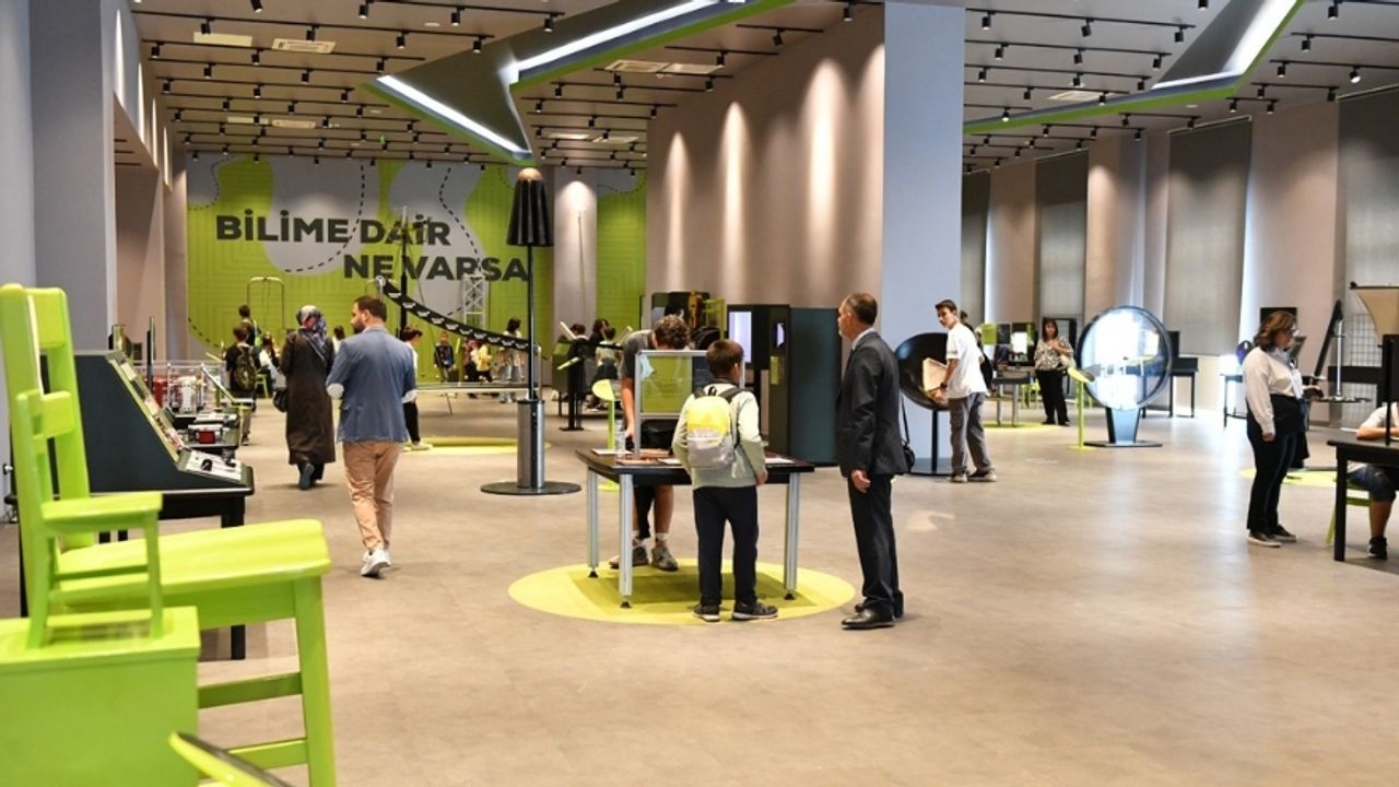 Altındağ'da Bilim Rüzgarı: Sömestr Tatiline Özel Kış Akademisi