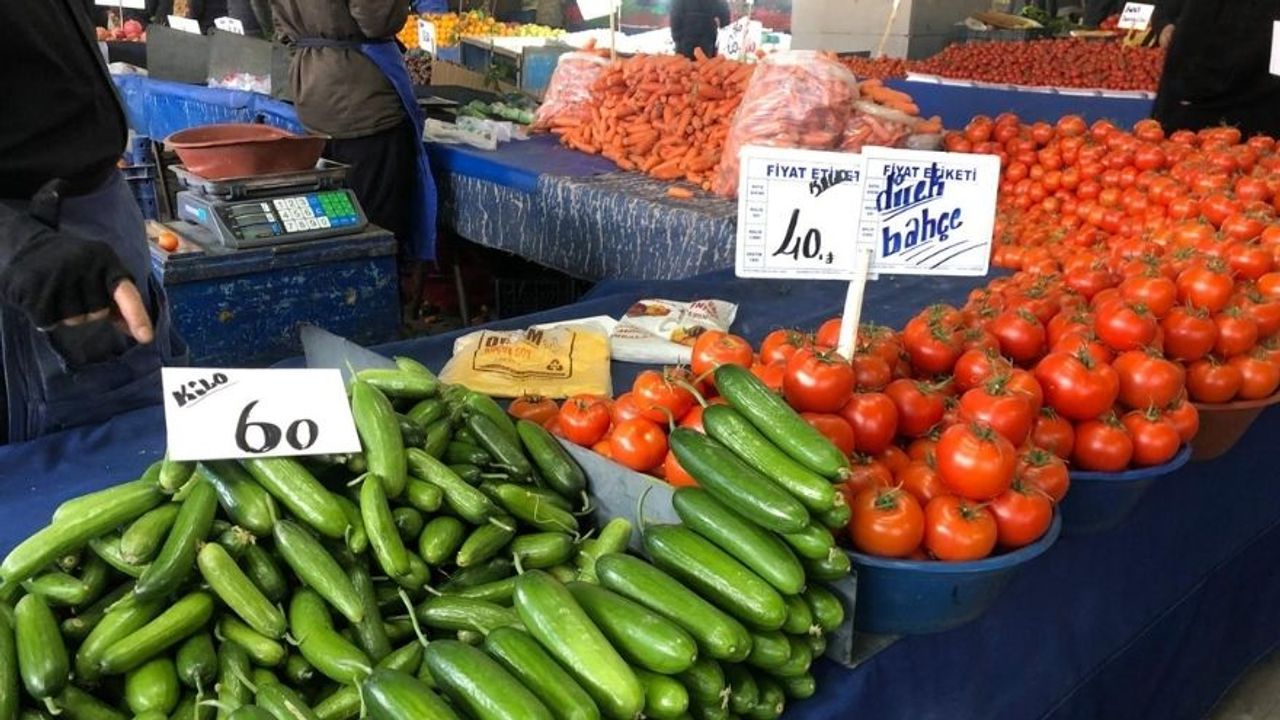 Ankara Mamak’ta Pazar Fiyatları Değişti: İşte 18 Ocak 2026 Listesi