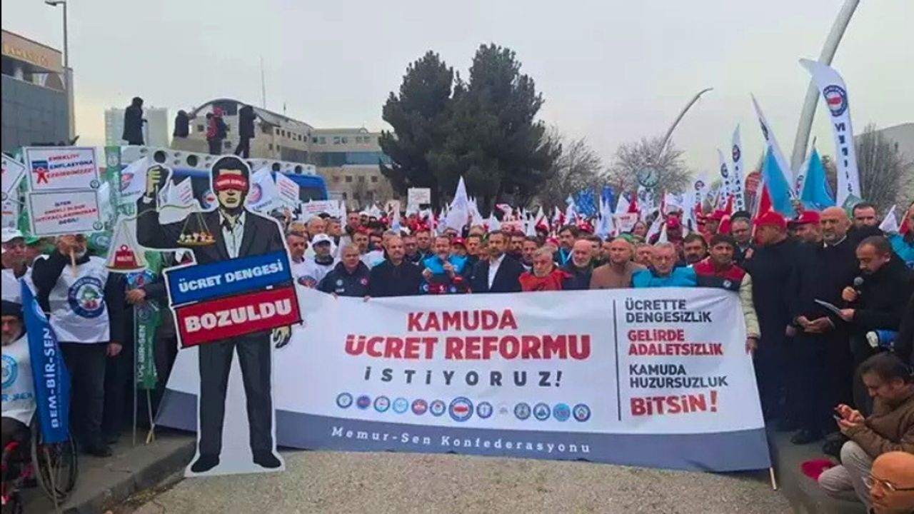 Ankara’da Memur-Sen’den Kamuda Ücret Reformu Çağrısı