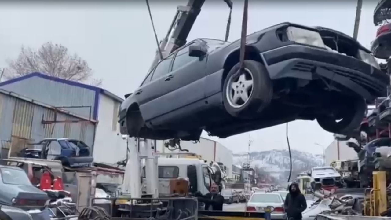 Ankara’da Yurt Dışı Araçları Parçalayıp Satan Hurdacılara Operasyon