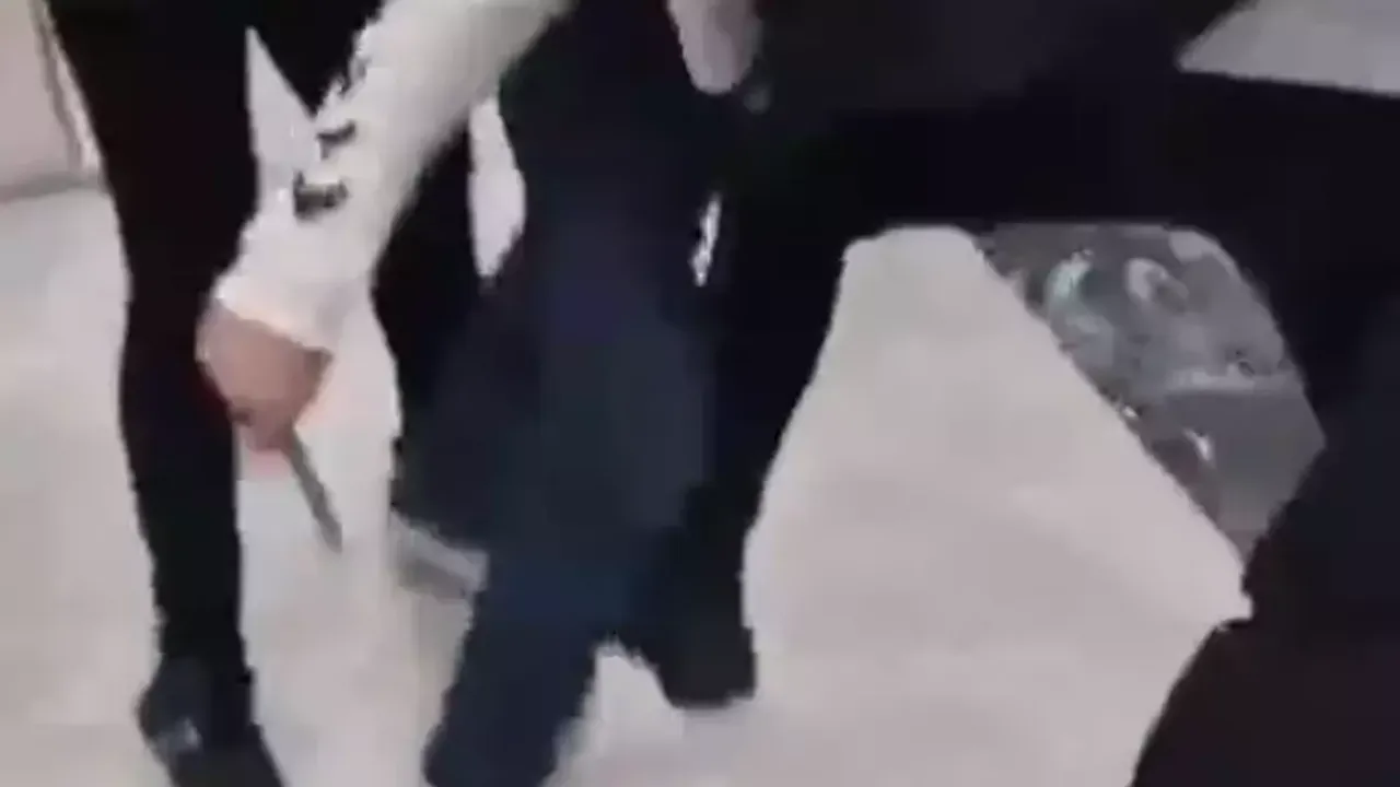 Başkentte Kız Meselesi Bıçaklı Kavgaya Dönüştü: 1 Yaralı, 3 Gözaltı