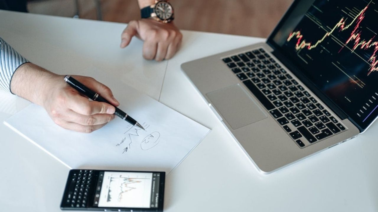 Kredi Faiz Oranı Nedir? İşte Maliyet Hesaplama Rehberi