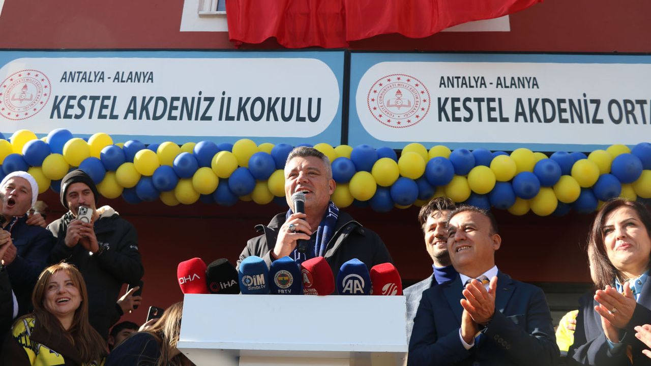 Sadettin Saran'dan Alanya'da Eğitime Destek: Kütüphane Açtı