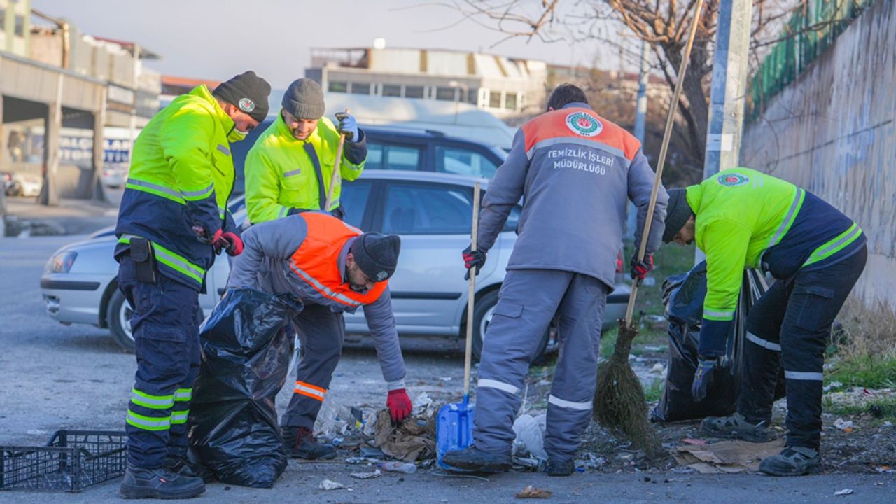 Şaşmaz Sanayi Sitesi’nde Büyük Temizlik: Ekipler Sahaya İndi