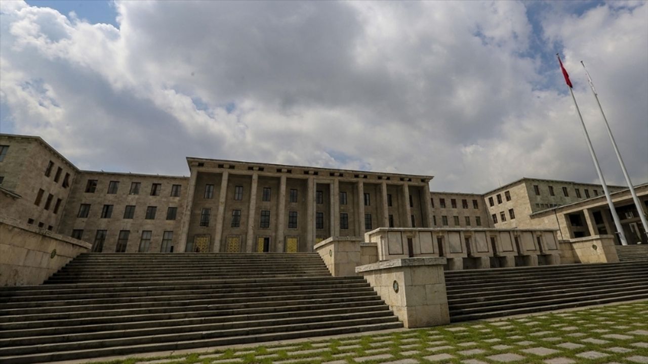 TBMM’de Çevre ve Geri Dönüşüm Odaklı Su Uygulaması