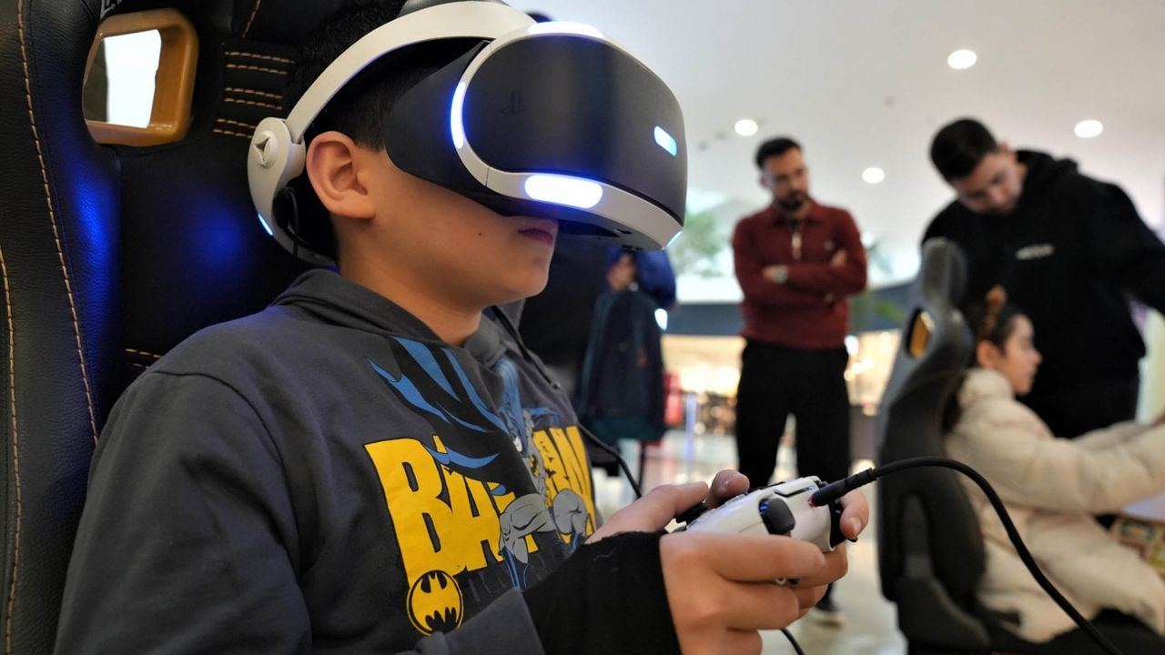 Keçiören Belediyesi’nden Antares AVM’de Teknoloji Şenliği