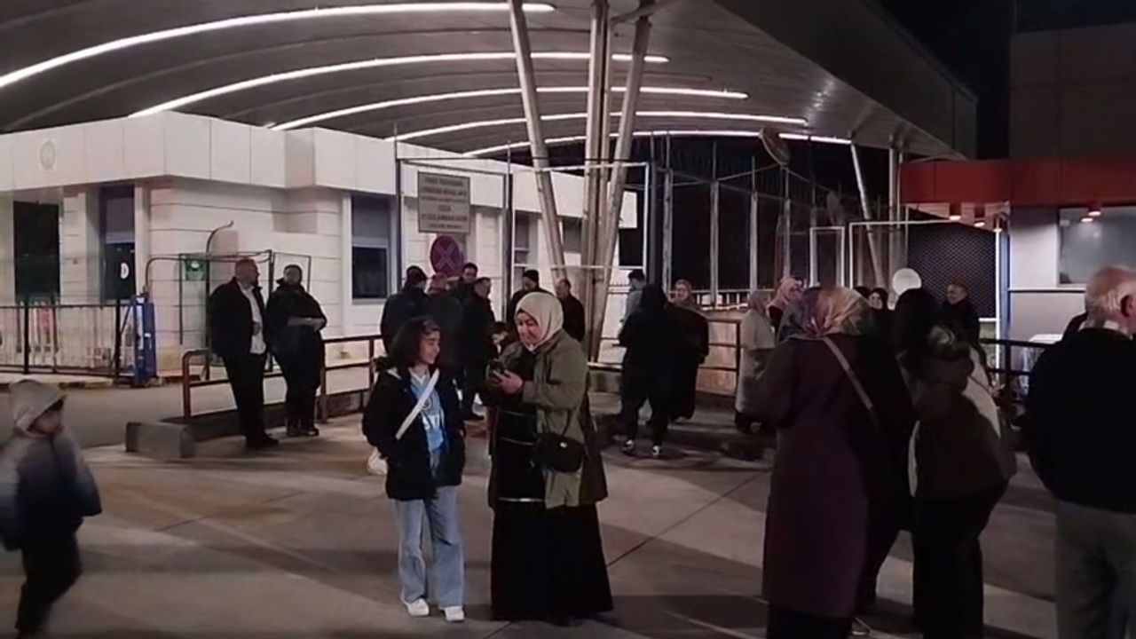 Trabzon’da 'Deprem Olmaz' Devri Kapandı mı? 3.8 Büyüklüğündeki Deprem Korkuttu