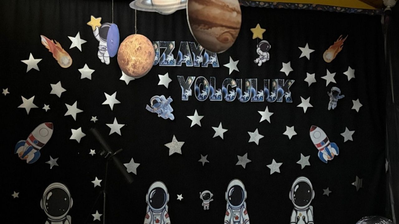 Sincan Belediyesi Bebek Kütüphanesi’nde Uzay Atölyesi