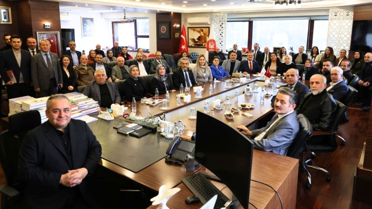 Keçiören Belediye Başkanı Özarslan’a Muhtarlardan Tam Destek