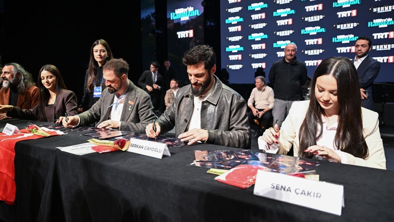 Mehmed Dizisi Oyuncuları Külliye’de Ramazan Etkinliklerinde