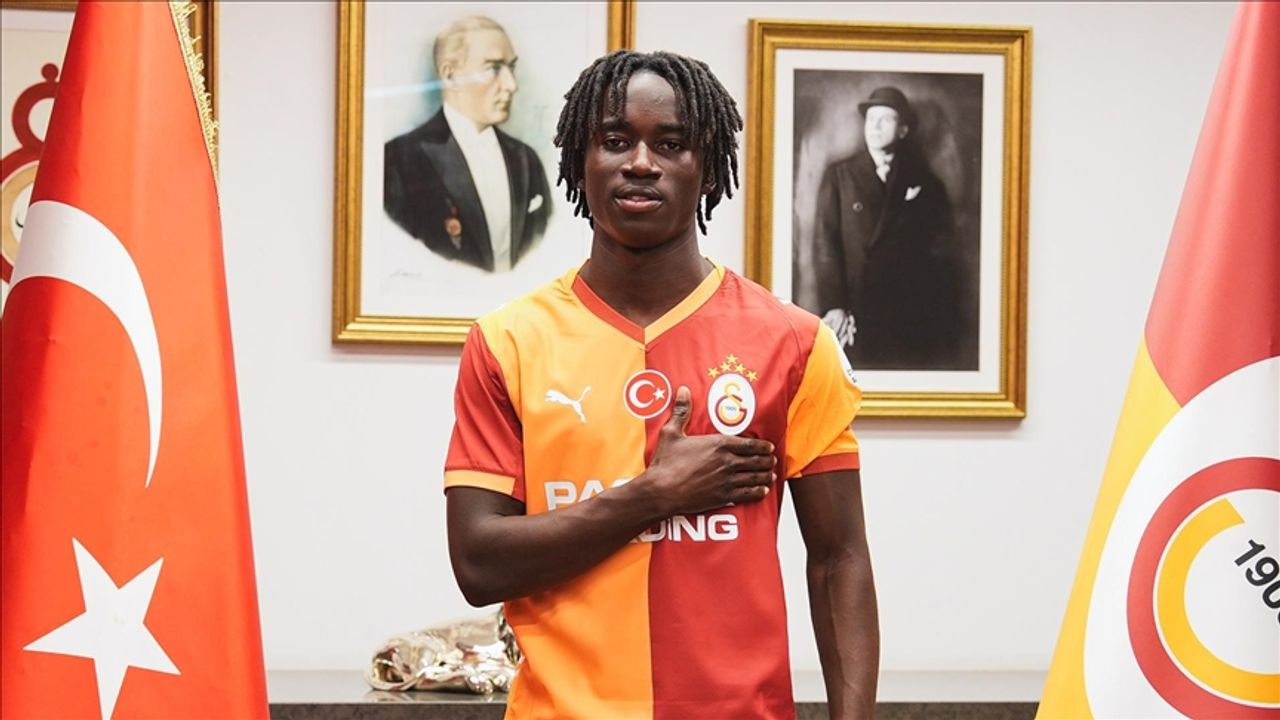 Galatasaray’da Renato Nhaga Dönemi Resmen Başladı