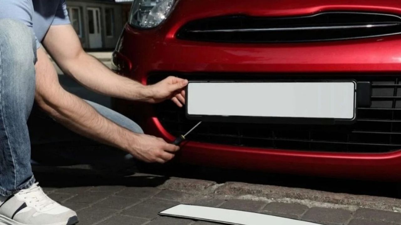 Araç Plakası Nasıl Yenilenir ve Değiştirilir?