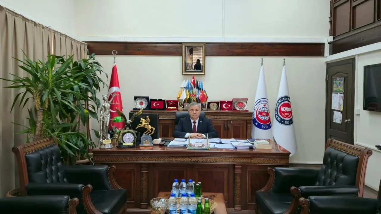 Devlet Memurları Sendikası'ndan Ankara’ya Çağrı